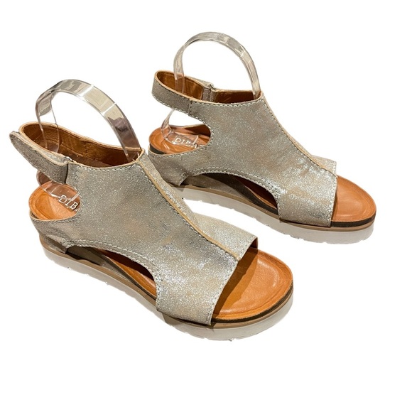 Diba True Women's Silver Sandals - Picture 7 of 14